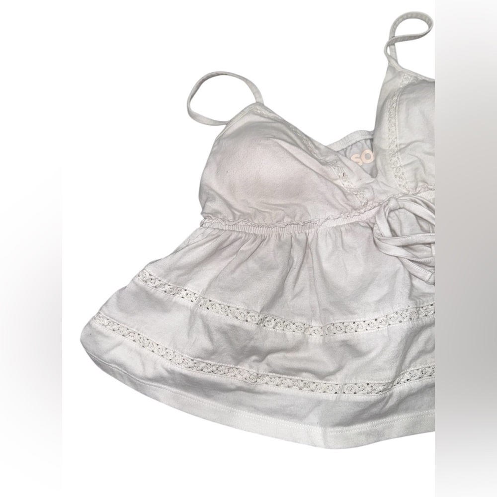 White Lace Trimmed Spaghetti Strap Top - Picture 2 of 5
